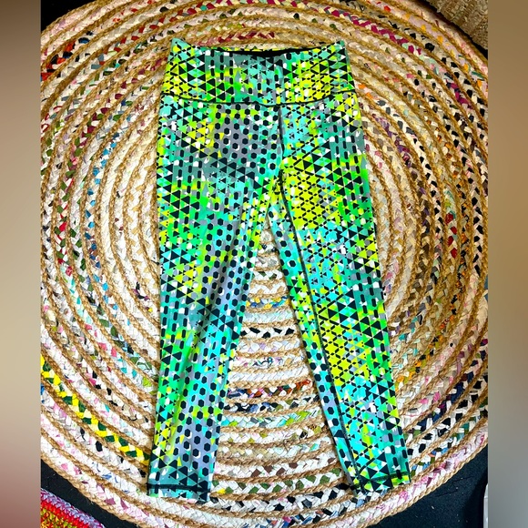 Victoria's Secret Pants - Victoria sport high waisted athletic pants